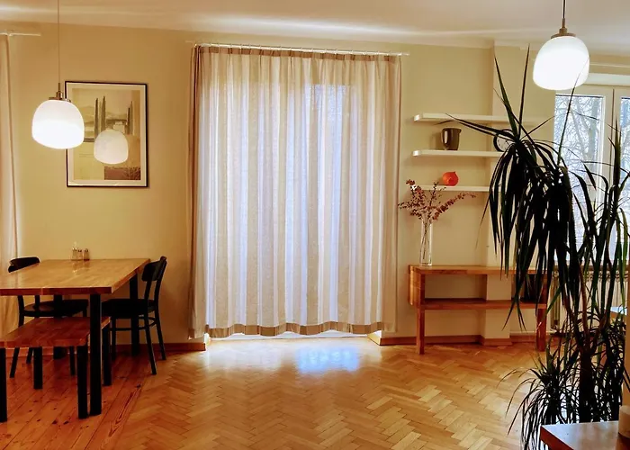 Elegant - Center, Near Old Town